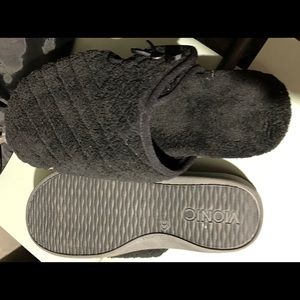 GEMMA MULE SLIPPERS. Missing tags